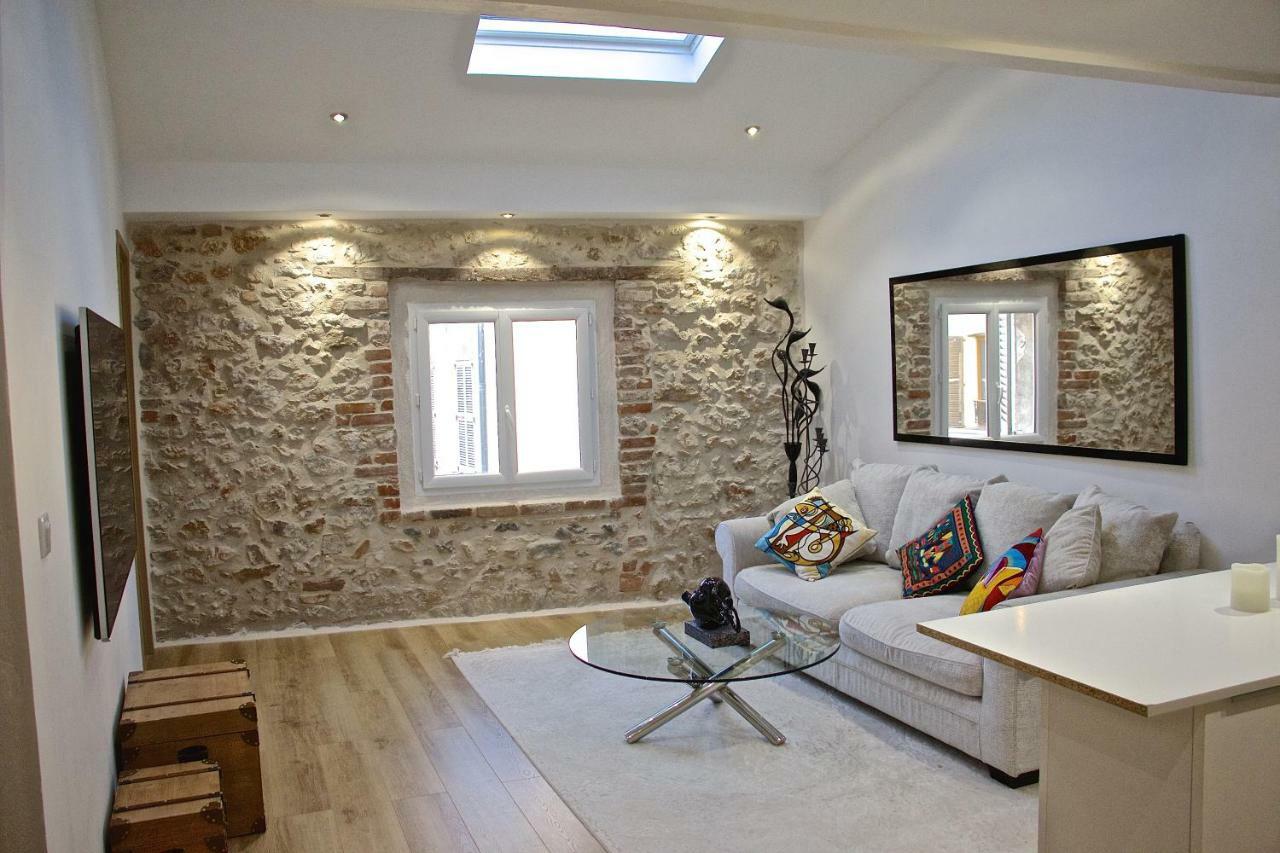 Duplex Fontaine - Appartement Duplex Coeur Vieil Antibes Old City Marche Provencal Kültér fotó